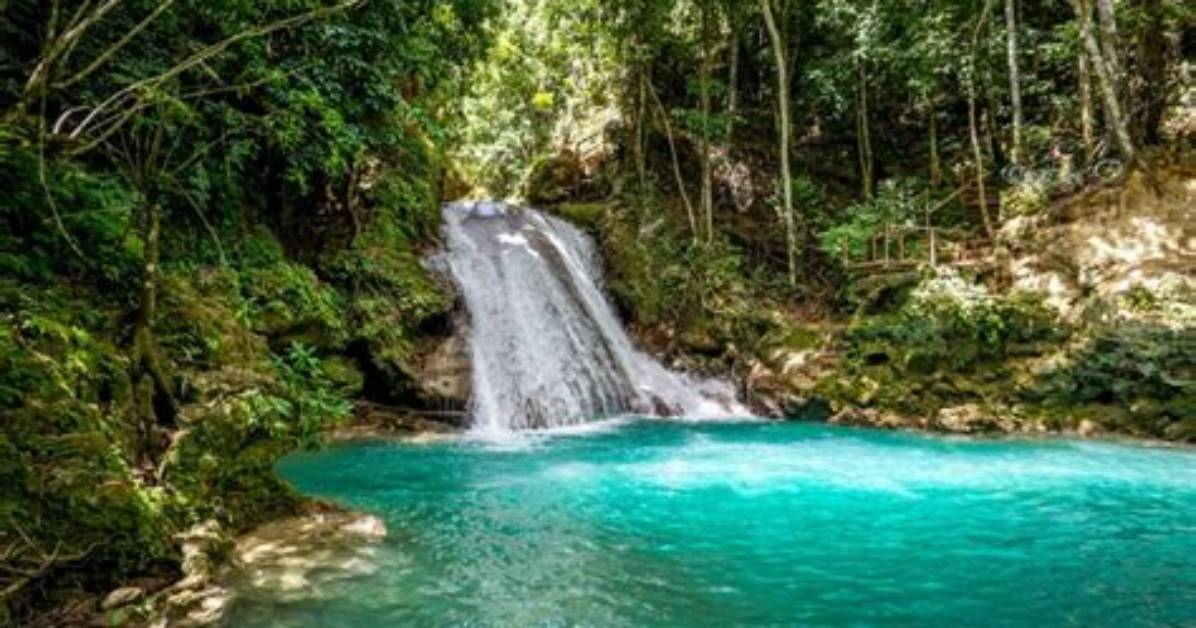 15 Stunning Caribbean Waterfalls to Visit