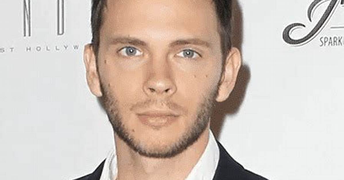 A Glimpse into Devon Graye's Relationship Status, Family, Age, and Net Worth