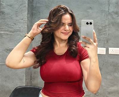 Aashi Sahni Height, Weight, Net Worth, Age, Birthday, Wikipedia, Who, Instagram, Biography