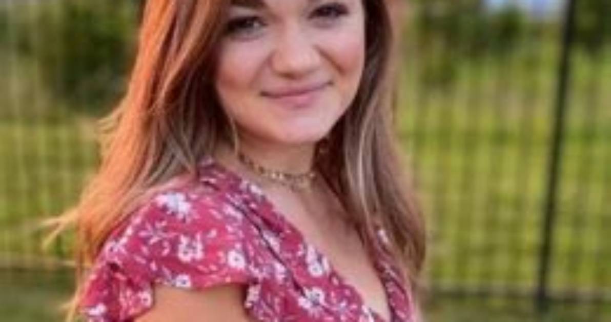 Abby Howard Bio (Wiki)