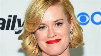 Abigail Hawk Net Worth - Wiki, Age, Weight and Height, Relationships, Family, and More