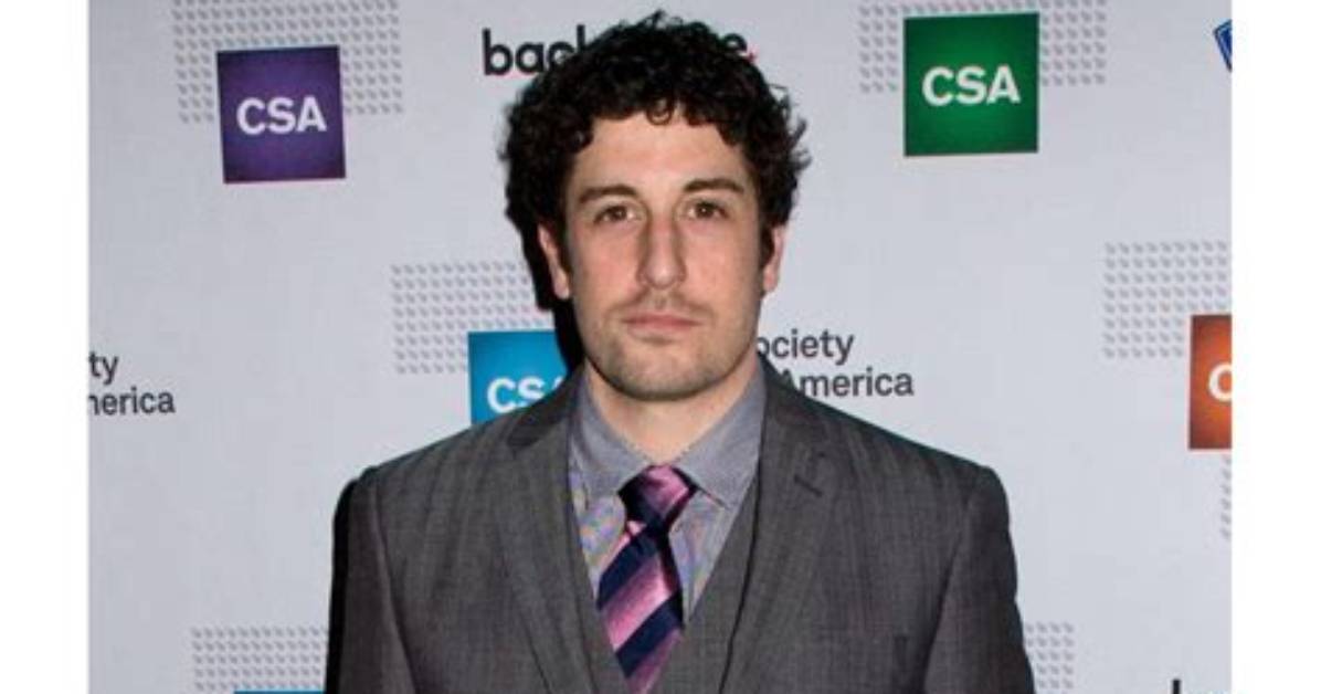 Actor Jason Biggs Celebrates His One Year of Sobriety!