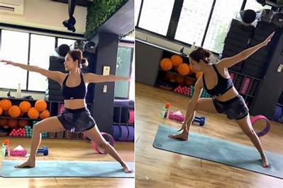 Actress Malaika Arora Yoga Video Goes Viral on Twitter, Reddit