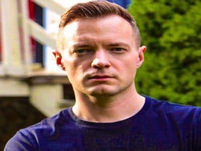 Adam Berry - Age, Family, Bio