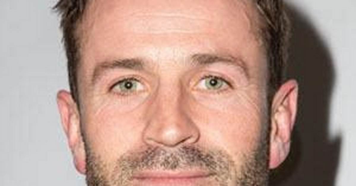 Adam Fergus - Age, Family, Bio