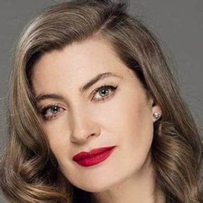 Adriana Arango - Age, Family, Bio