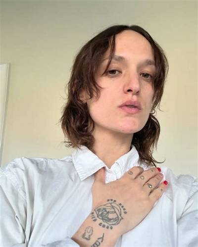 Agathe Rousselle Height, Weight, Net Worth, Age, Birthday, Wikipedia, Who, Nationality, Biography