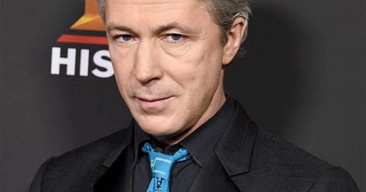 Aidan Gillen Net Worth - Wiki, Age, Weight and Height, Relationships, Family, and More