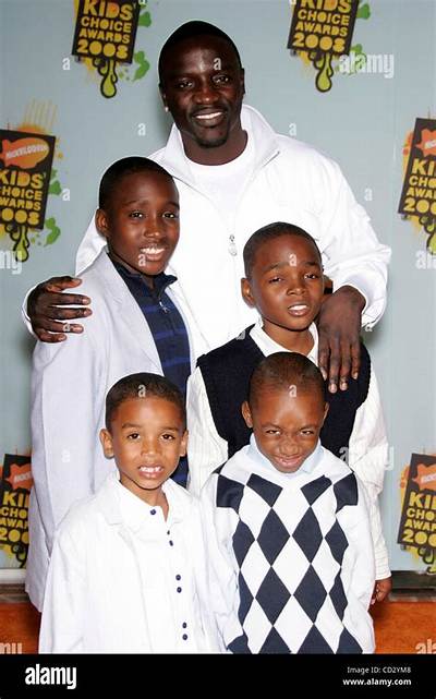 Akon - Age, Family, Bio