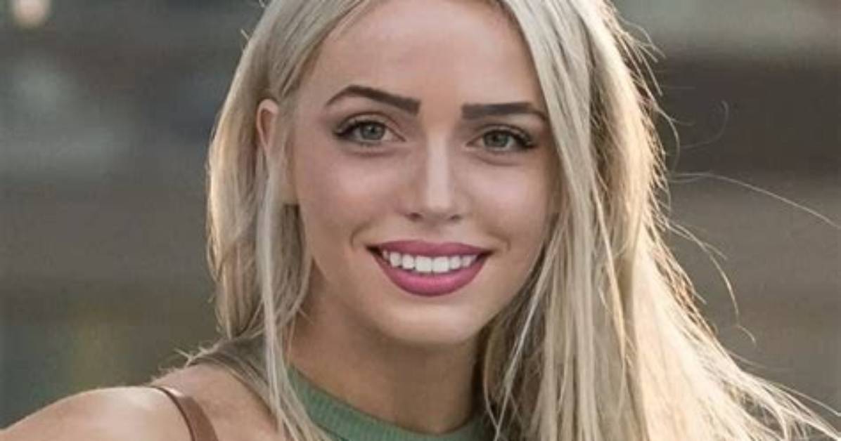 Alexandra Cooper - Age, Family, Bio