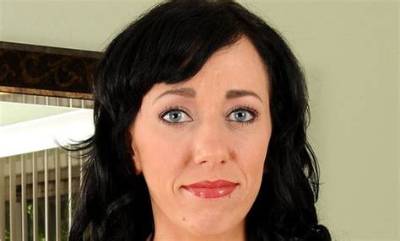 Alia Janine Bio (Wiki)