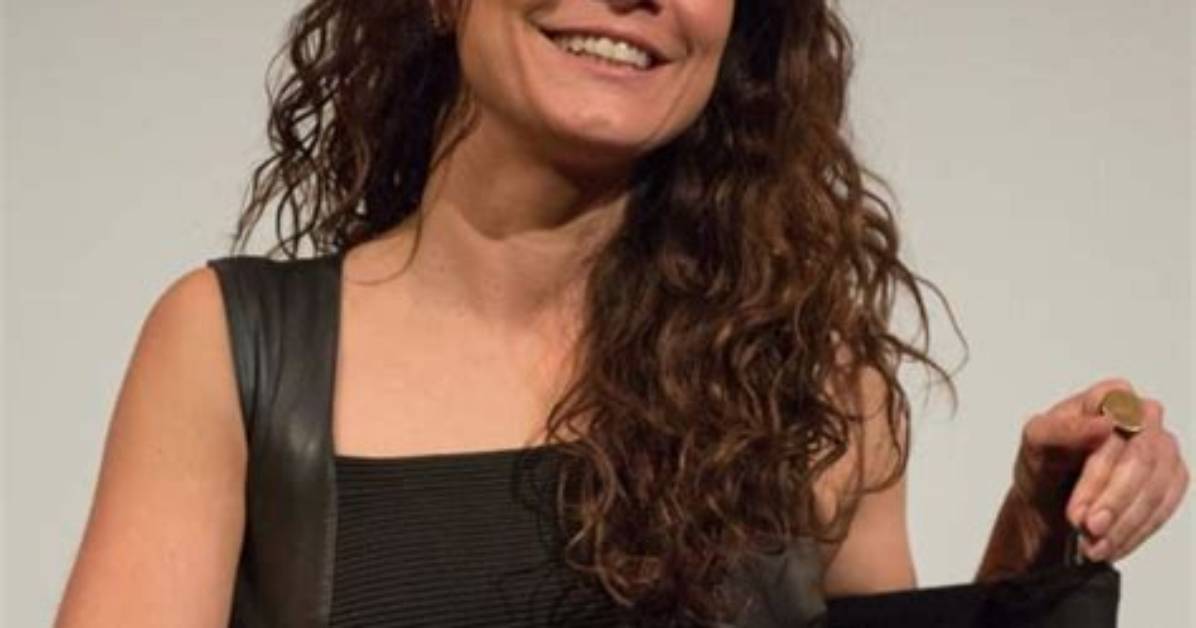 Alice Braga - Age, Family, Bio