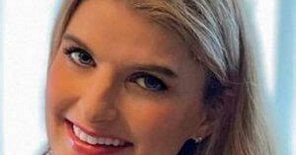 Alicia Kozak - Age, Family, Bio