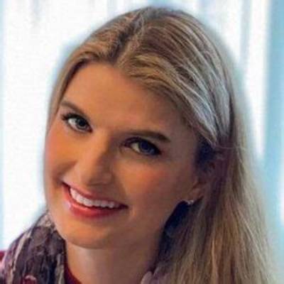 Alicia Kozak - Age, Family, Bio