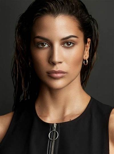All About Kenya Kinski-Jones Net Worth- Bio, Boyfriend, Father, Height, Instagram, Facts and Photos