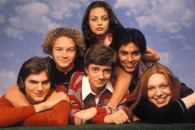All That ’70S Show Actors Who Appear in That ’90S Show, Including Mila Kunis