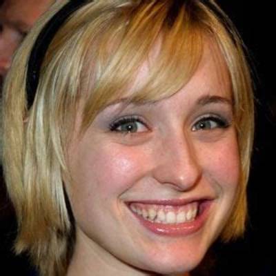 Allison Mack - Age, Family, Bio