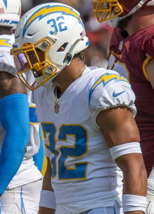 Alohi Gilman Bio (Wiki)