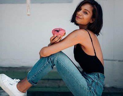 Alyssa Lynch Height, Weight, Net Worth, Age, Birthday, Wikipedia, Who, Nationality, Biography