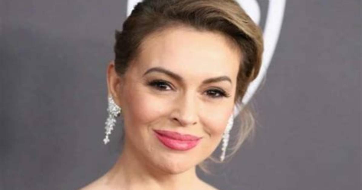 Alyssa Milano Height, Weight, Net Worth, Age, Birthday, Wikipedia, Who, Nationality, Biography
