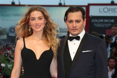 Amber Heard ‘Had Photos of Johnny Depp All over Her Room’ as a Teen: Really?
