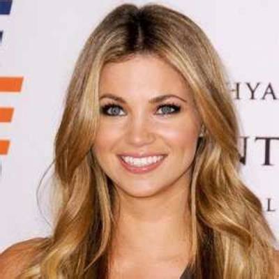 Amber Lancaster Net Worth - Wiki, Age, Weight and Height, Relationships, Family, and More