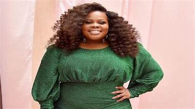 Amber Riley Height, Weight, Net Worth, Age, Birthday, Wikipedia, Who, Nationality, Biography