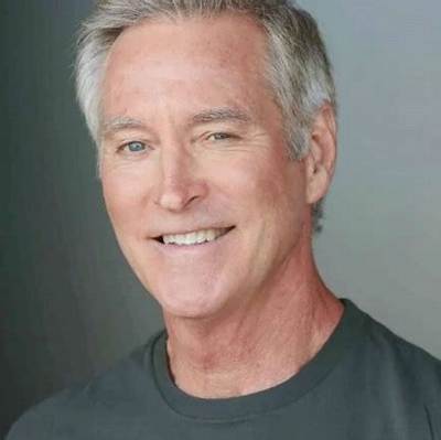 American Actor Drake Hogestyn Tied a Nuptial Knot with Victoria Post.