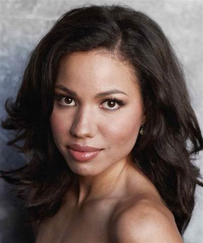 American Actress Jurnee Smollett Seprated from 10 Year's of Husband, Josiah Bell