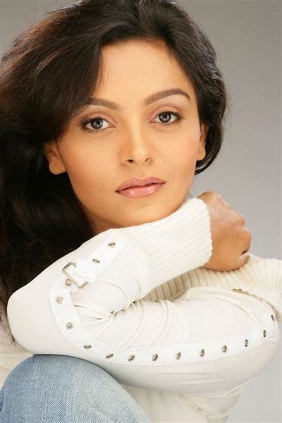 Ami Trivedi Height, Weight, Net Worth, Age, Birthday, Wikipedia, Who, Instagram, Biography
