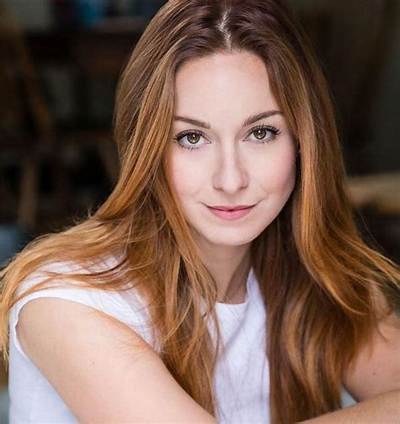 Amy Groening Height, Weight, Net Worth, Age, Birthday, Wikipedia, Who, Instagram, Biography