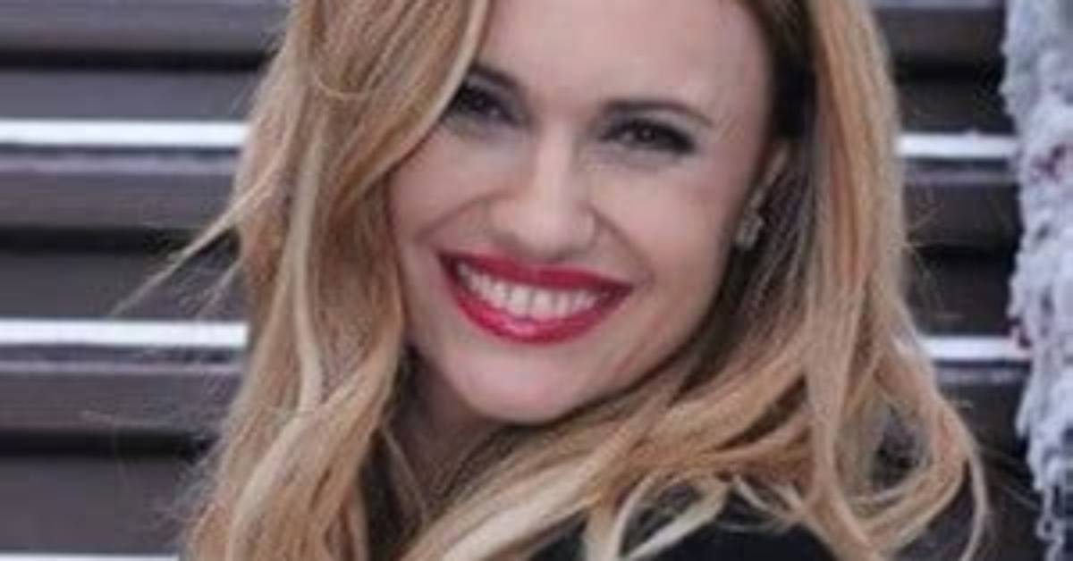 Ana Sol Romero - Age, Family, Bio