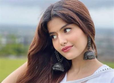 Anahita Maleknia Height, Weight, Net Worth, Age, Birthday, Wikipedia, Who, Nationality, Biography