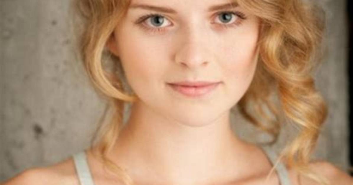 Andrea Brooks Bio (Wiki)