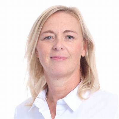 Andrea Hannemann | Tg Time