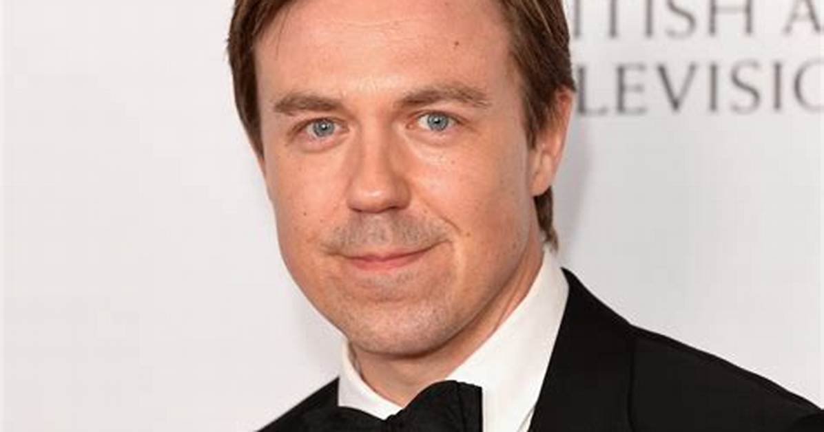 Andrew Buchan Height, Weight, Net Worth, Age, Birthday, Wikipedia, Who, Nationality, Biography