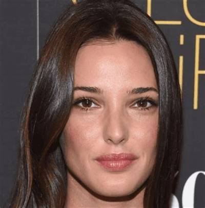 Angela Bellotte Height, Weight, Net Worth, Age, Birthday, Wikipedia, Who, Instagram, Biography