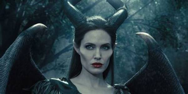 Angelina Jolie Shows Her Horns in the First Image from ‘Maleficent’: Amazing?