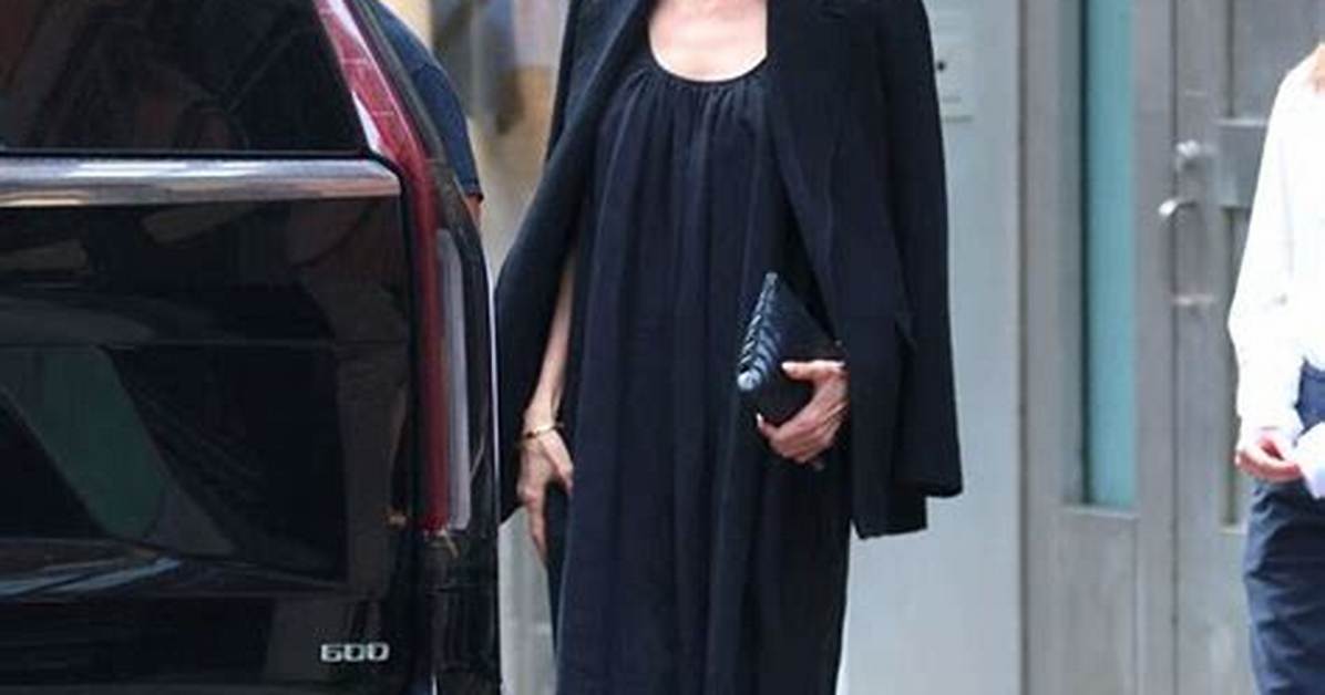 Angelina Jolie Stepped out for a Super-Obvious Pap Stroll Which Was Beneath Her