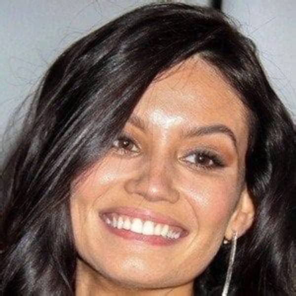 Anne De Paula - Age, Family, Bio