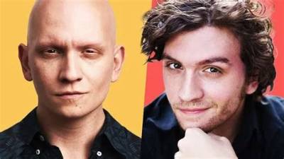 Anthony Carrigan - Age, Family, Bio