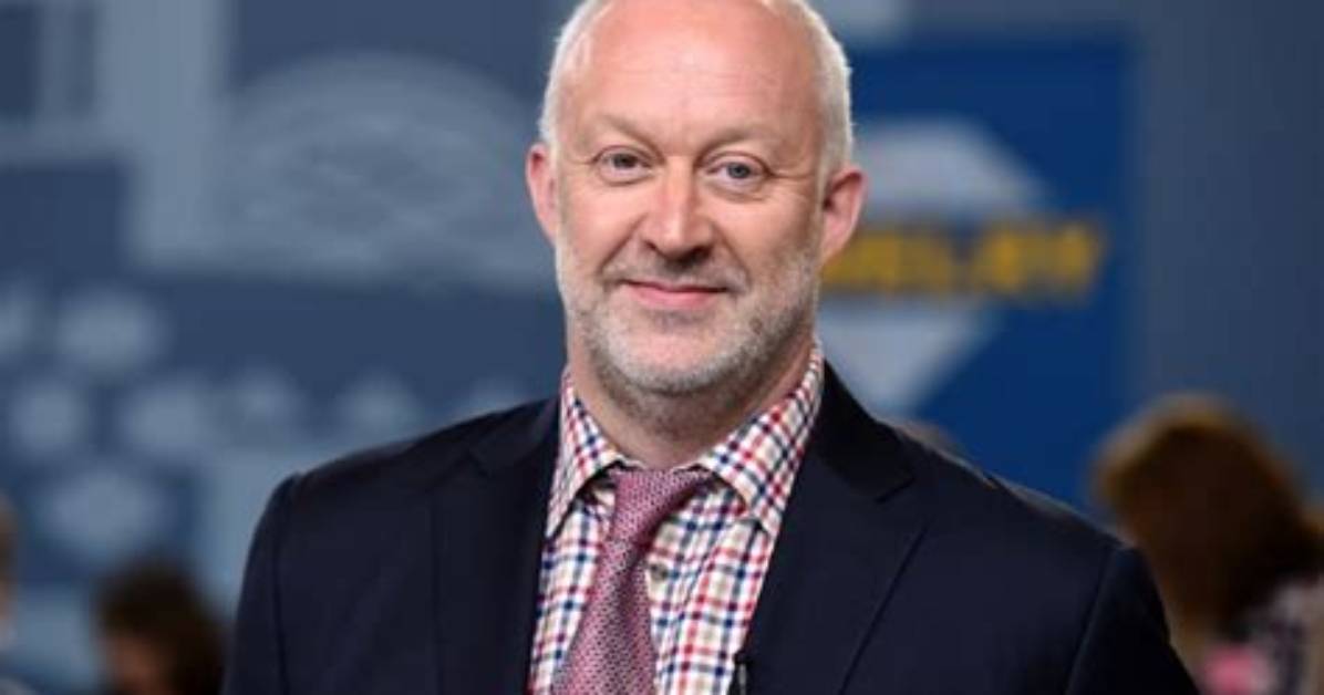 Antiques Roadshow: Alasdair Nichol Wikipedia Weight Loss Wife and Net Worth