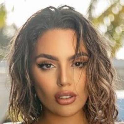 Araqueenbae - Age, Family, Bio