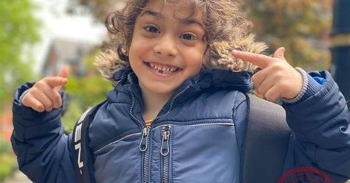 Arat Hosseini Wikipedia, Age, Parents, Net Worth, Height, Now, Six Pack, Gender, School, Instagram