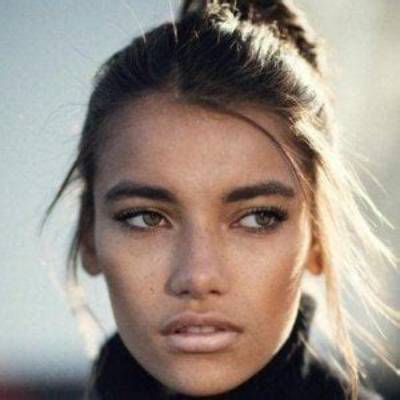 Ari Hicks - Age, Family, Bio