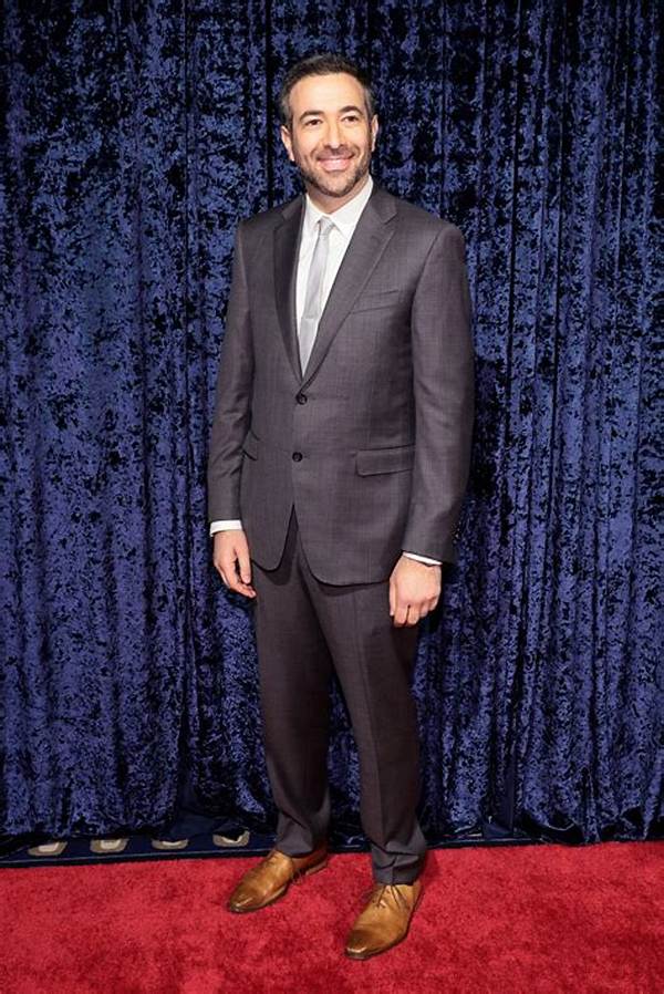 Ari Melber Height, Weight, Net Worth, Age, Birthday, Wikipedia, Who, Instagram, Biography