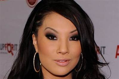 Asa Akira Net Worth - Wiki, Age, Weight and Height, Relationships, Family, and More