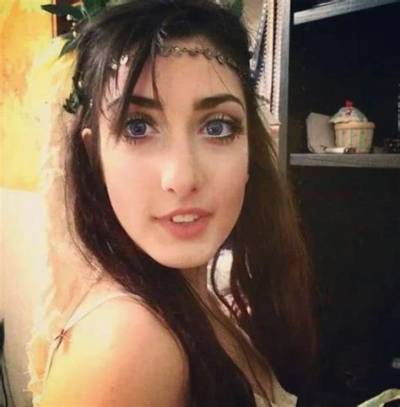 Ashley Deangelis - Age, Family, Bio