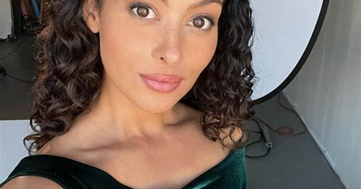 Ashley Doris - Age, Family, Bio