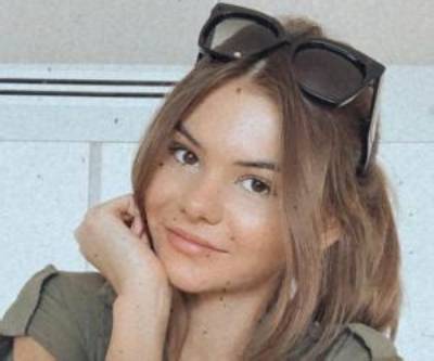 Ashley Tervort - Age, Family, Bio